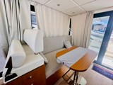 Beneteau Swift Trawler 30 - Saloon